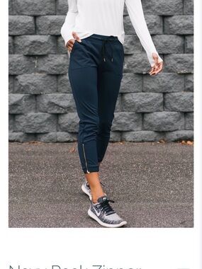 Navy Zip-Accent Jogger Pants - Women's